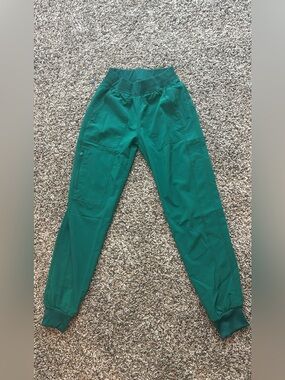 Uniform Advantage Dark Green Women's Scrub Jogger Pants